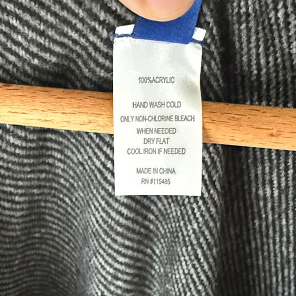 Apt 9 Oversized Colorblock Cozy Shawl Wrap Belted Poncho - Picture 5 of 7